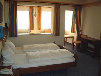 Hotel Koenigsaecker FDH Exteriör bild